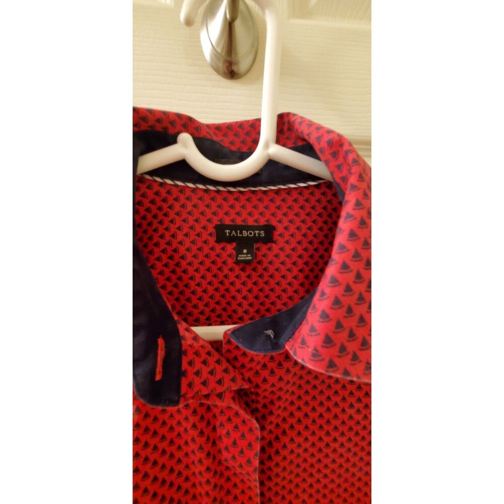 Talbots Red Print Wrinkle Resistant Button Down 3/4 Sleeve Shirt Size 8 - Picture 8 of 10